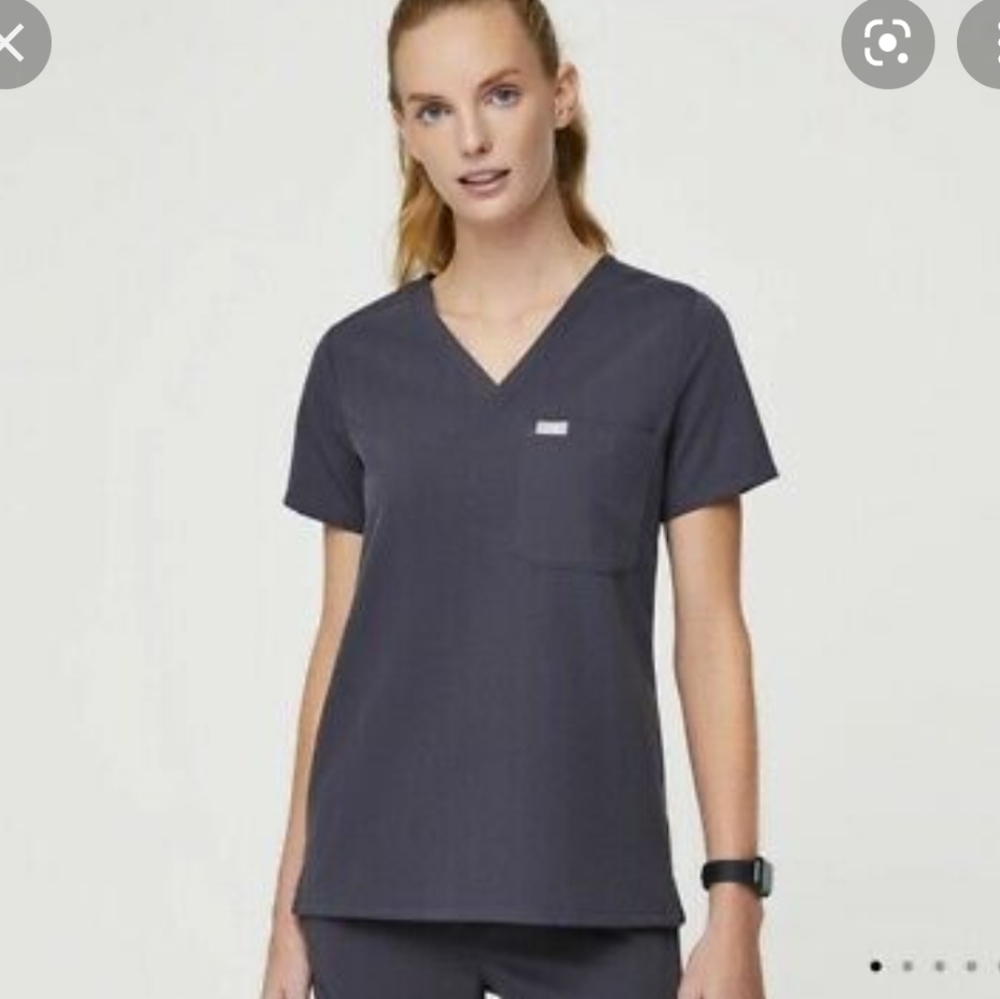 Figs Catarina One Pocket Scrub Top